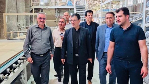 بازدید فرماندار هریس از واحدهای تولیدی شهرک صنعتی بیلوردی