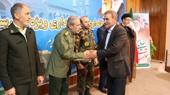 تجلیل از مدیران دستگاه‌های اجرایی میانه به‌پاس نقش‌آفرینی در توسعه شهرستان 